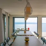 Luxury Beachfront Glorious With Pool And Jacuzzi * بريلا