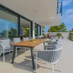 Luxury Beachfront Glorious With Pool And Jacuzzi فيلة