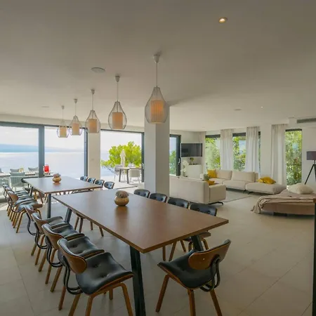 Villa Luxury Beachfront Glorious With Pool And Jacuzzi *