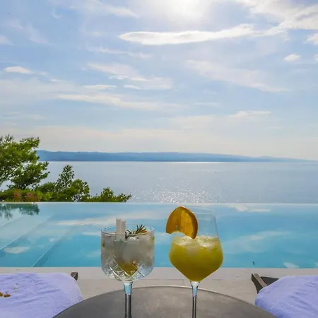 Villa Luxury Beachfront Glorious With Pool *