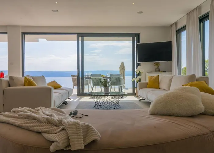 Luxury Beachfront Glorious With Pool Villa *