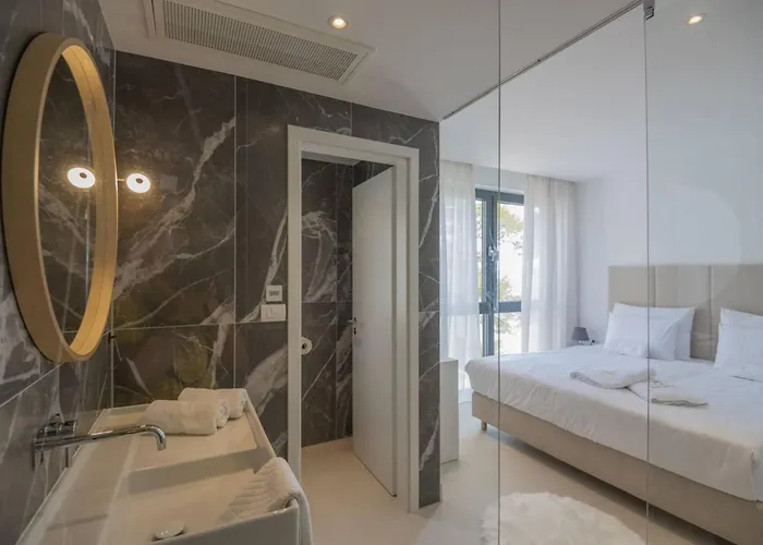 فيلة Luxury Beachfront Glorious With Pool