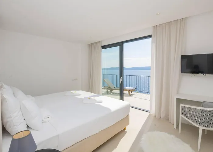 فيلة Luxury Beachfront Glorious With Pool